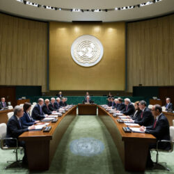 FT: Макрон предал Мерца в вопросе российских активов